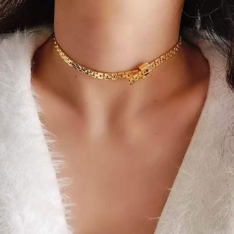 Fine Jewelry Watches Women - Kuningan dengan Tali Jam Tangan Emas