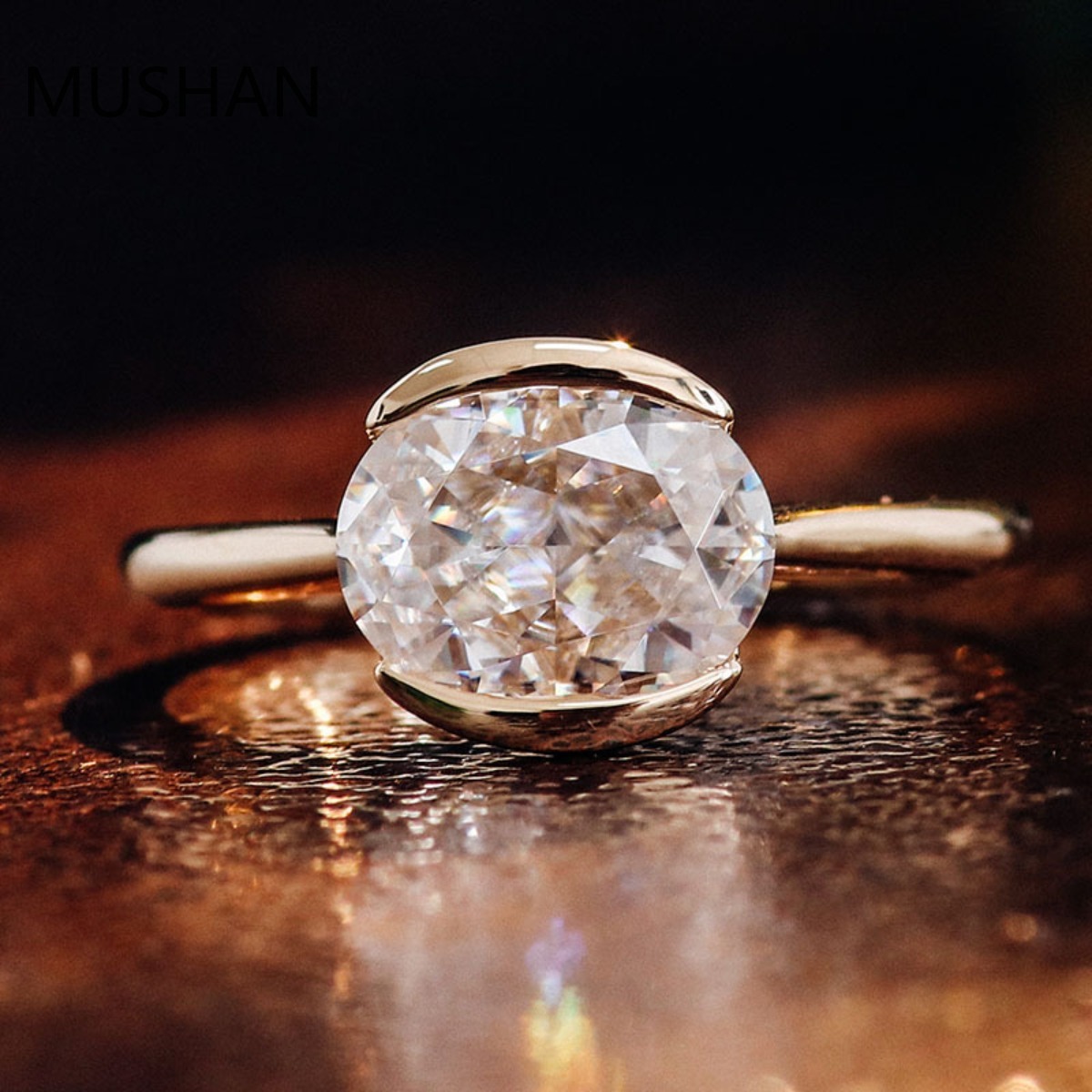 Moissanite Ring - Cincin Emas 14K 18K Desainer Mewah